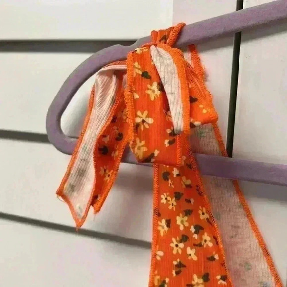 SHEIN Crop Top NWT - Size M - Picture 4 of 4